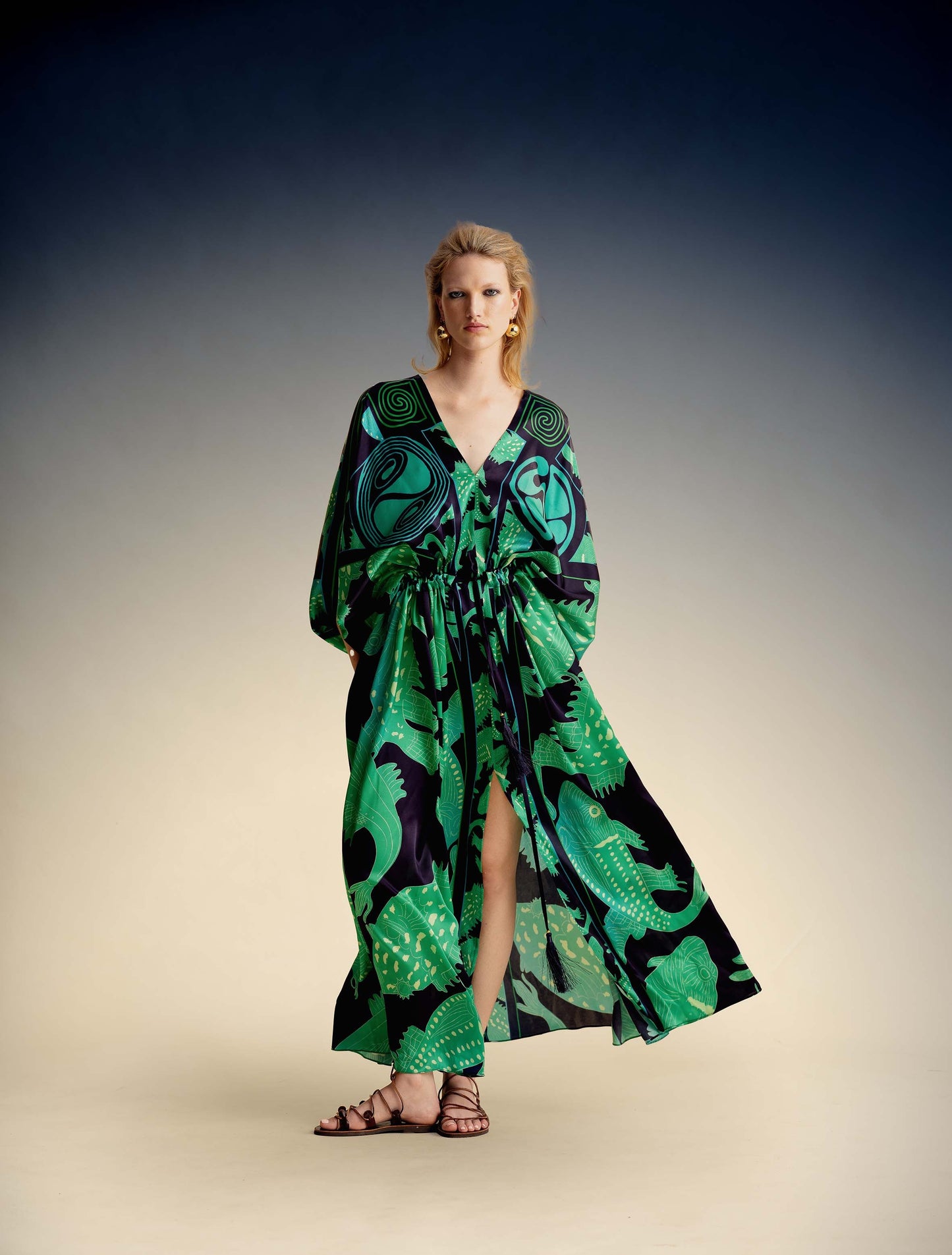 Patroness kaftan in silk