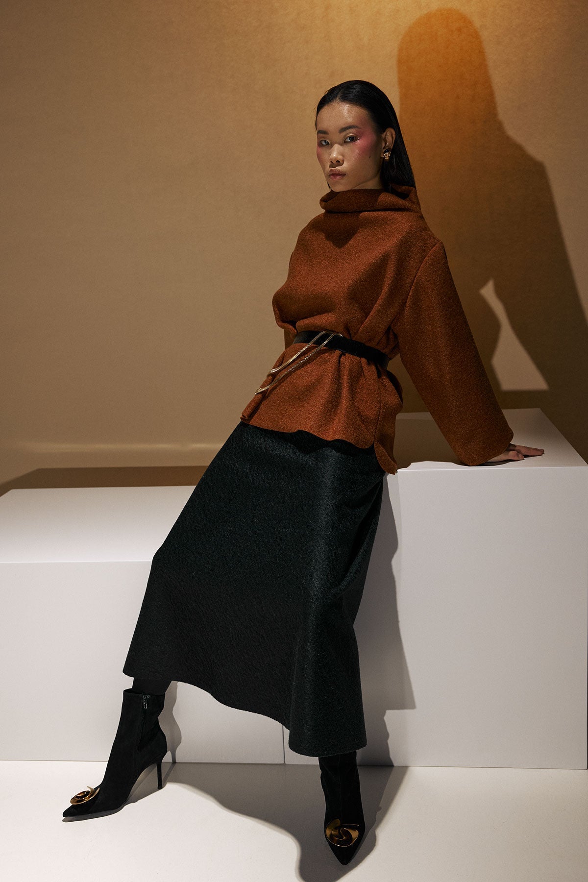Johan turtleneck drape in brushed wool